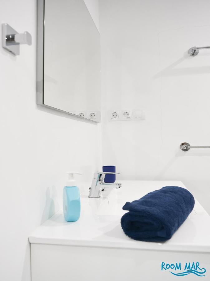 Room Mar Wifi Free , Private Bathroom And Terrace คอร์ราเลโฮ ภายนอก รูปภาพ