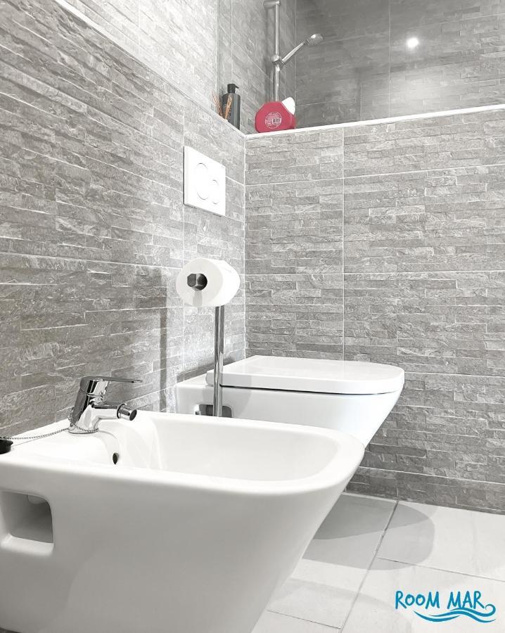 Room Mar Wifi Free , Private Bathroom And Terrace คอร์ราเลโฮ ภายนอก รูปภาพ