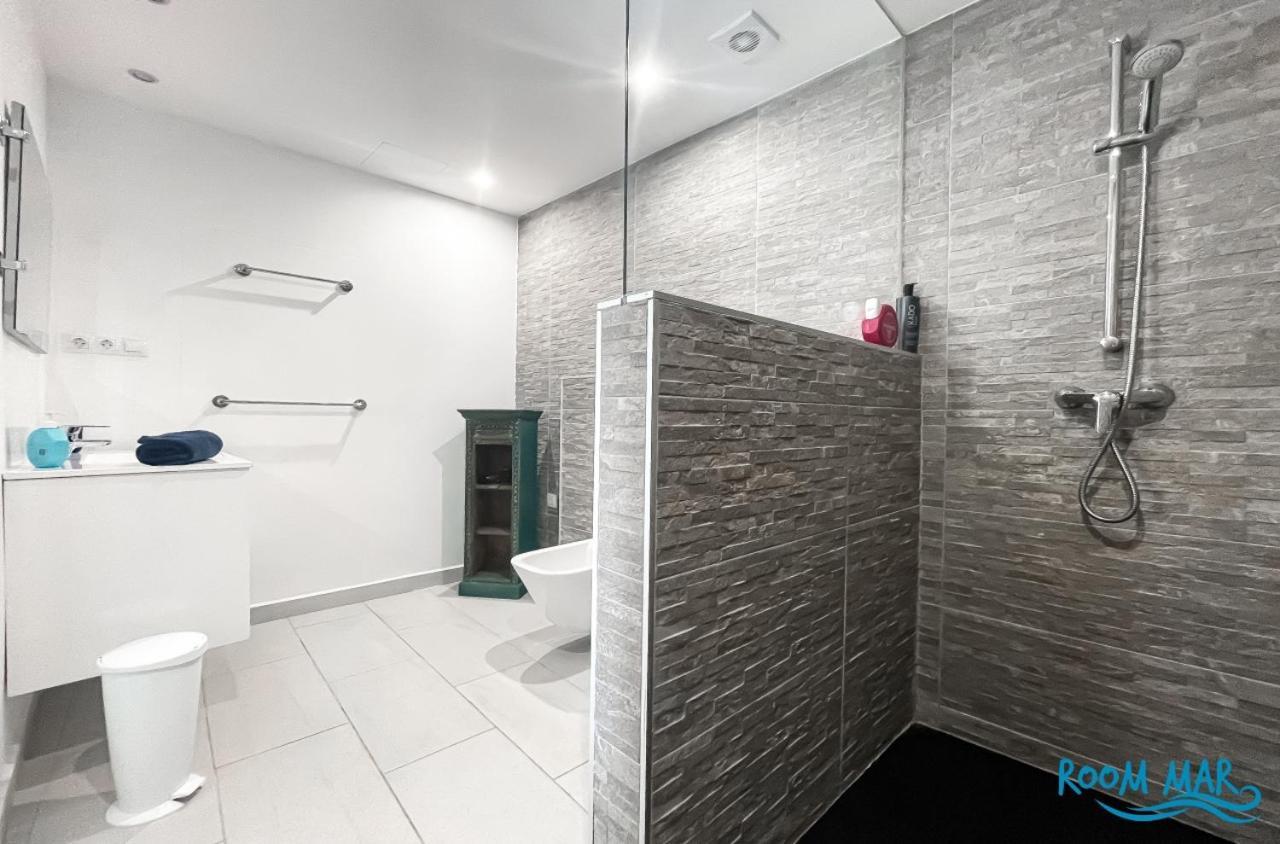 Room Mar Wifi Free , Private Bathroom And Terrace คอร์ราเลโฮ ภายนอก รูปภาพ